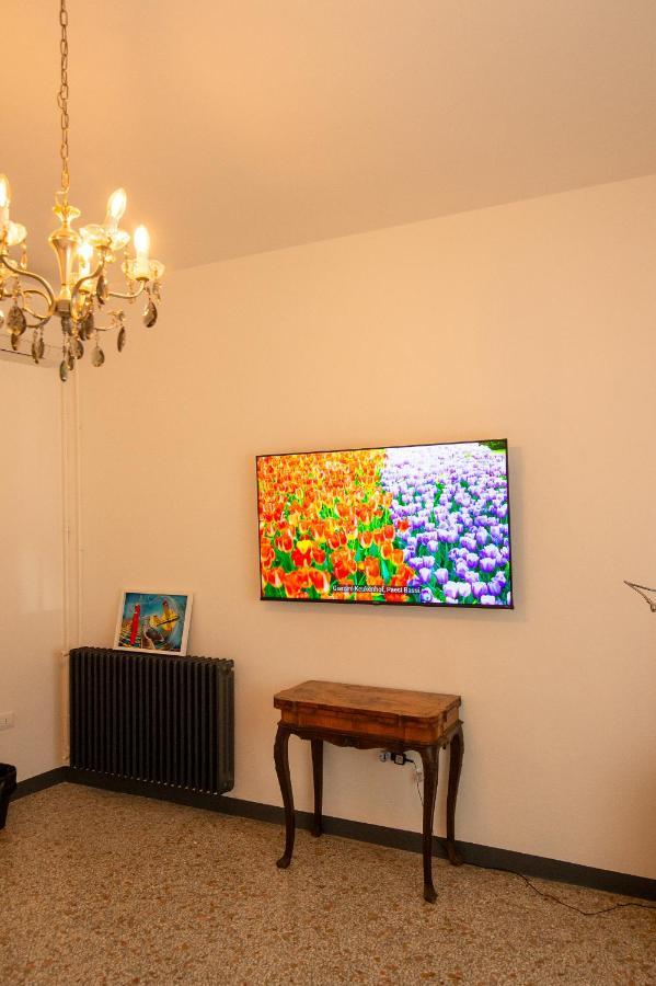 Ca Glera - Vintage Design Apartment Revine Lago Екстер'єр фото